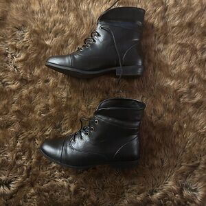 Black Leather women’s  Boots